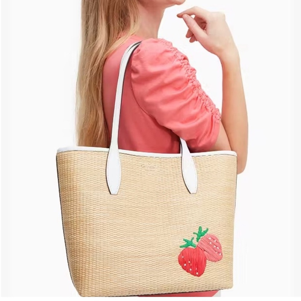 Kate Spade Strawberry Straw Tote Bag with detachable wristlet ❤️ SET of 2